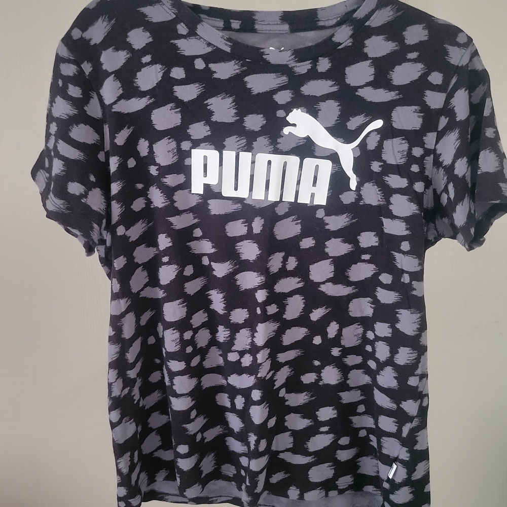 Puma Black and Gray Patterned T-Shirt